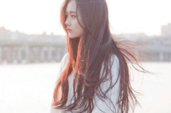 女生头像侧脸